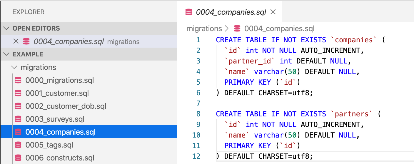 Diagram shows capturing every change to your database as a migration script with a unique sequence number.